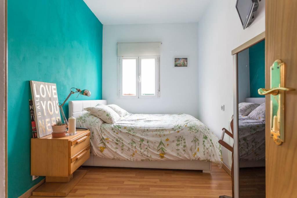 Apartamento Urgel マドリード エクステリア 写真